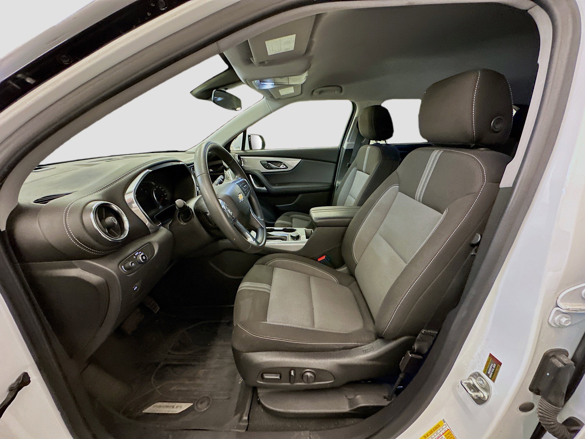 Used 2023 Chevrolet Blazer LT w/ LPO, Floor Liner Package image 13