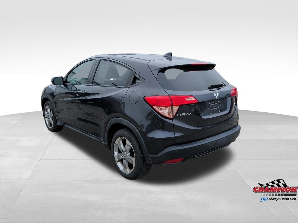 Used 2017 Honda HR-V EX image 3