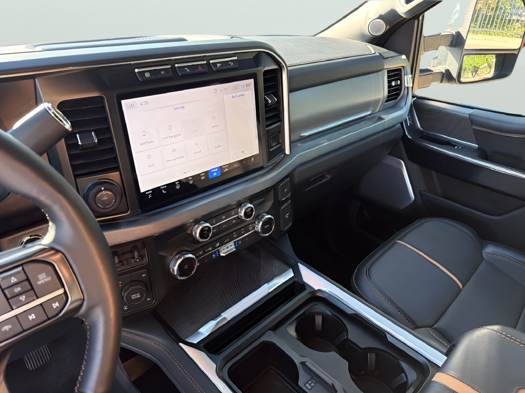 Used 2024 Ford F250 Platinum AWD/4WD image 23