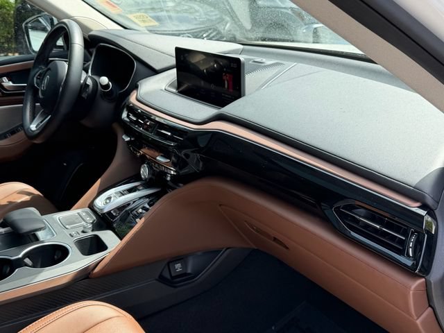 Certified 2023 Acura MDX FWD w/ Technology Package image 15