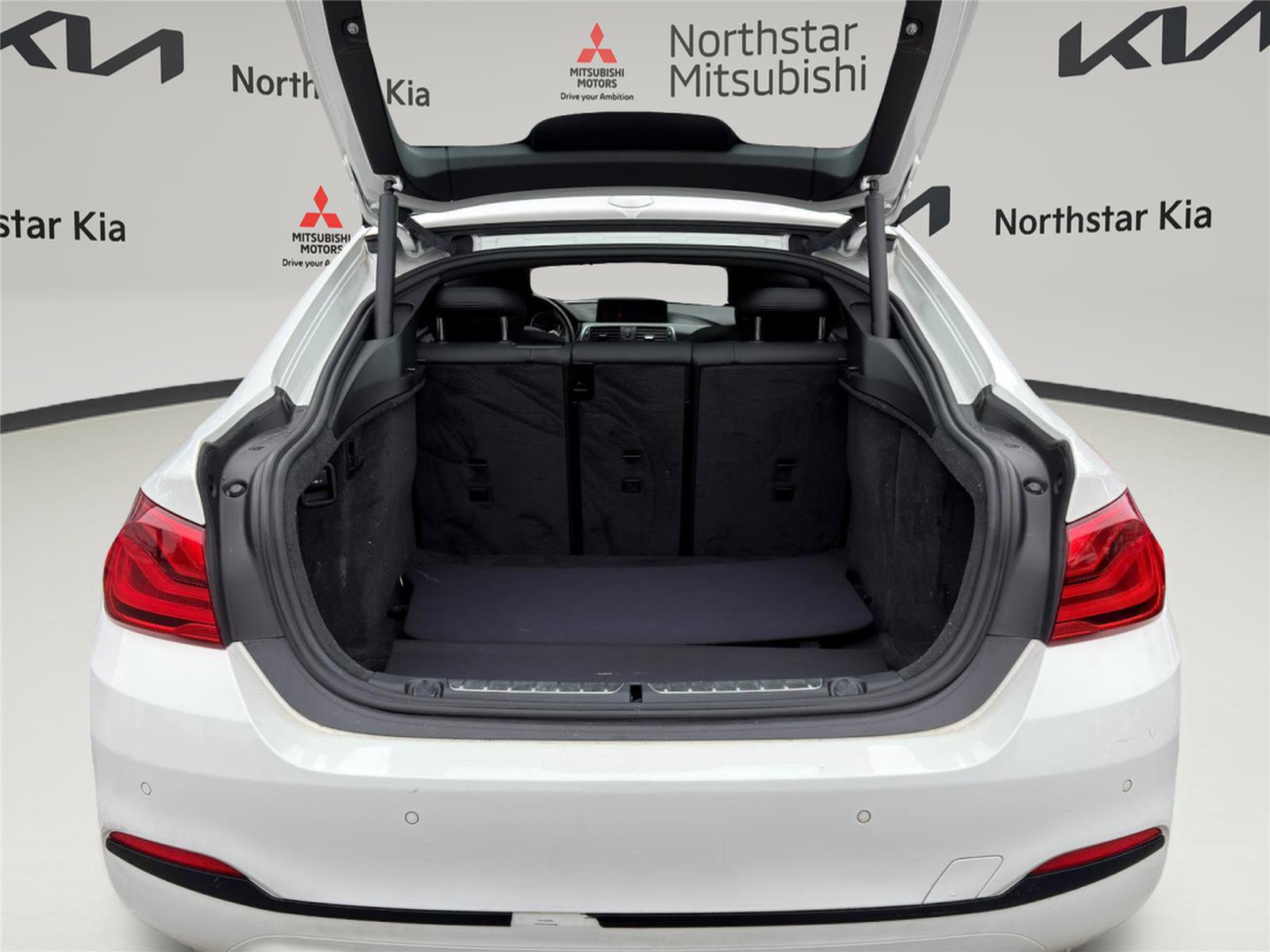 Used 2018 BMW 430i Gran Coupe xDrive image 24