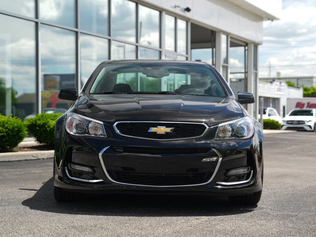 Used 2017 Chevrolet SS RWD image 18
