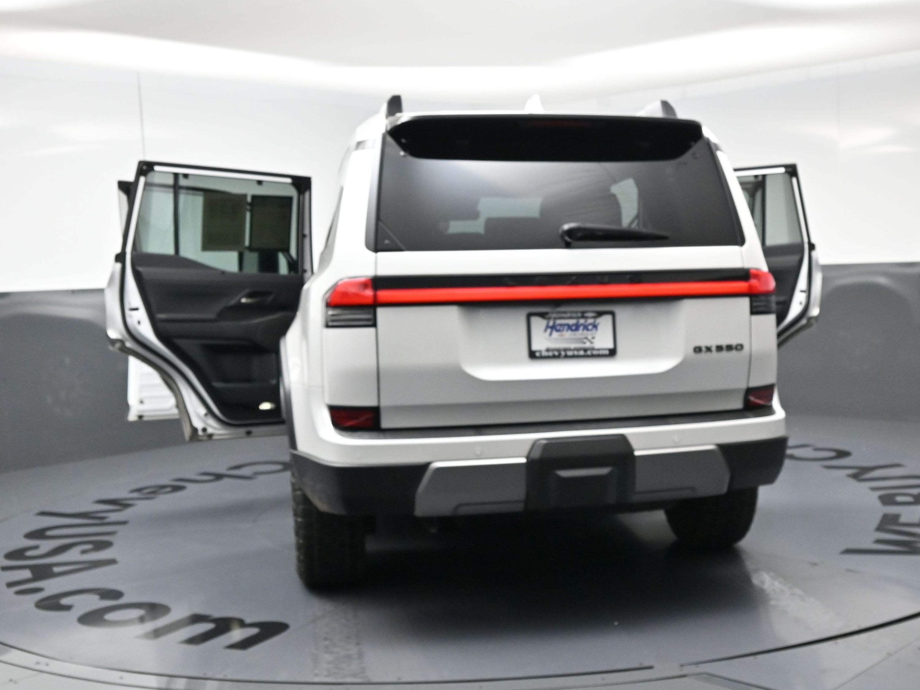 Used 2024 Lexus GX 550 AWD/4WD image 18