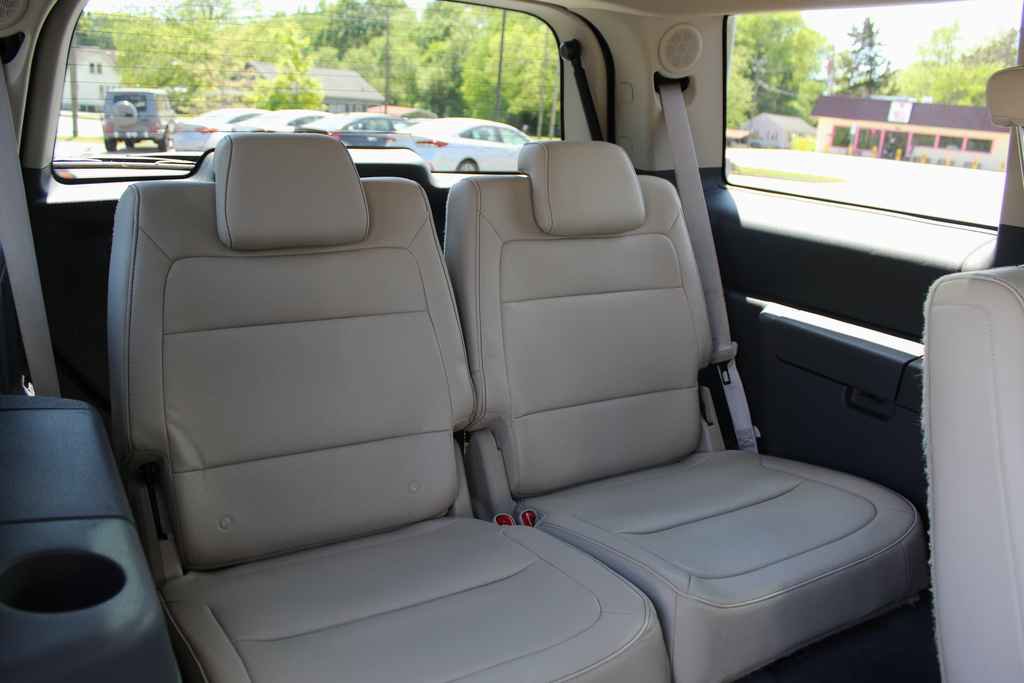Used 2009 Ford Flex Limited image 26