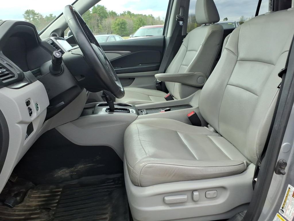 Used 2016 Honda Pilot EX-L image 17