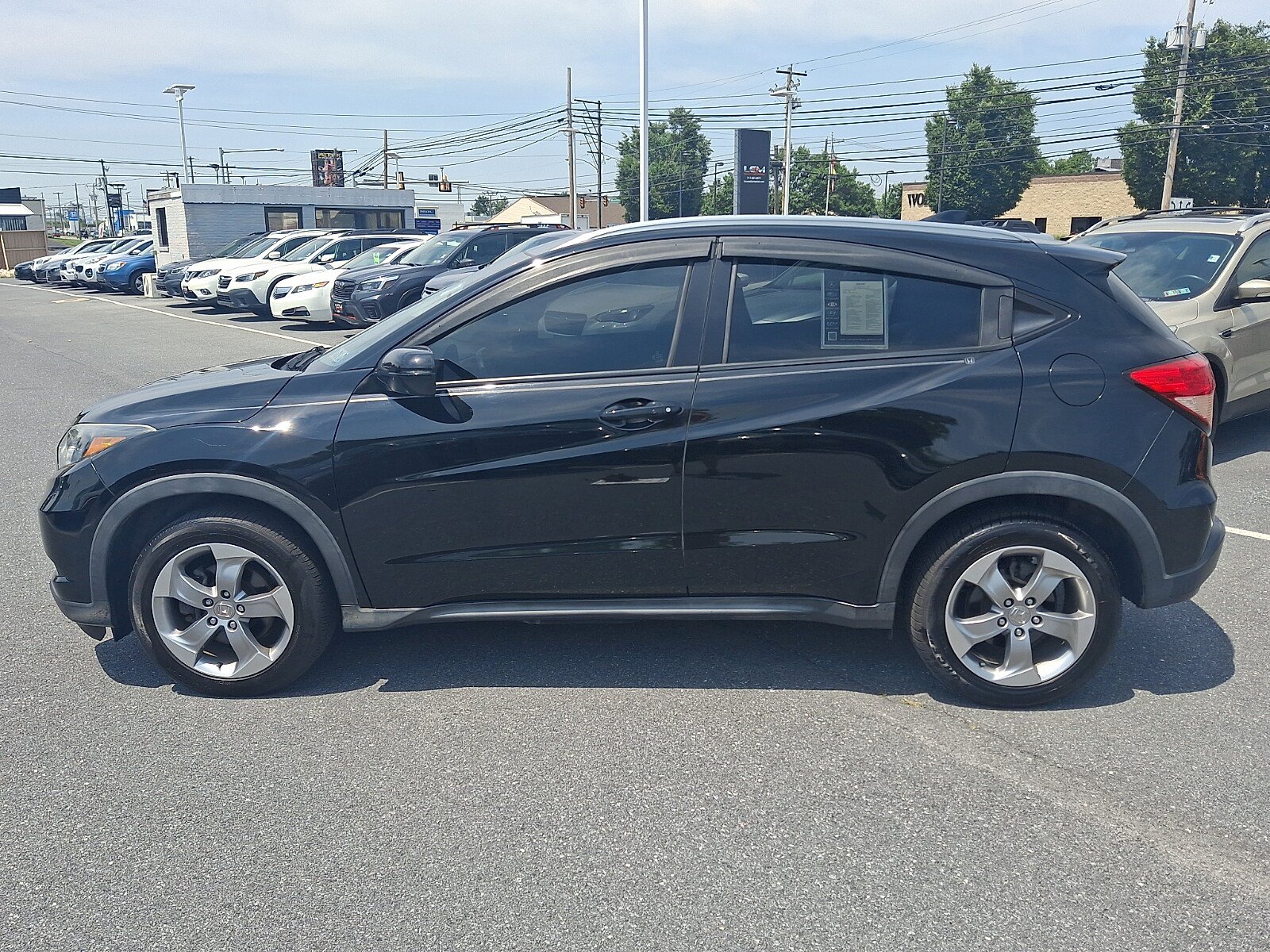 Used 2017 Honda HR-V EX-L image 7