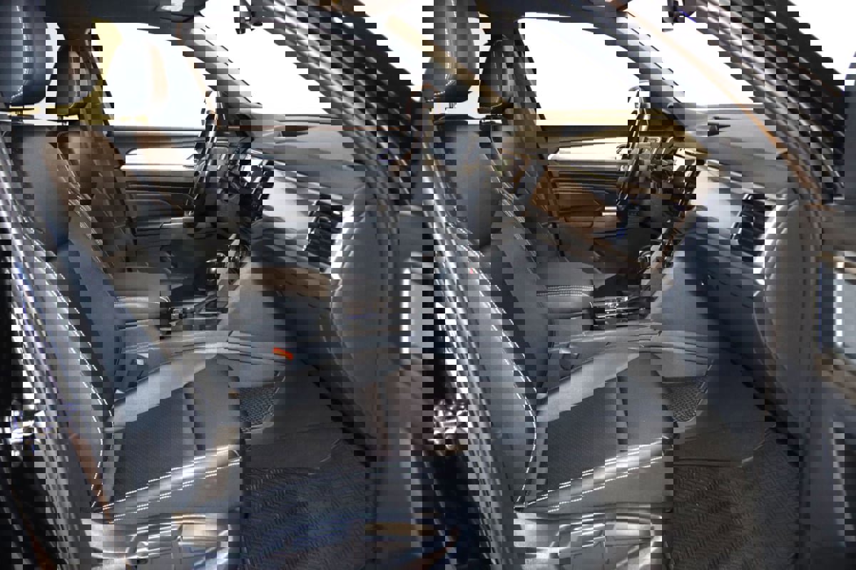 Used 2020 Volkswagen Atlas Cross Sport SEL image 55