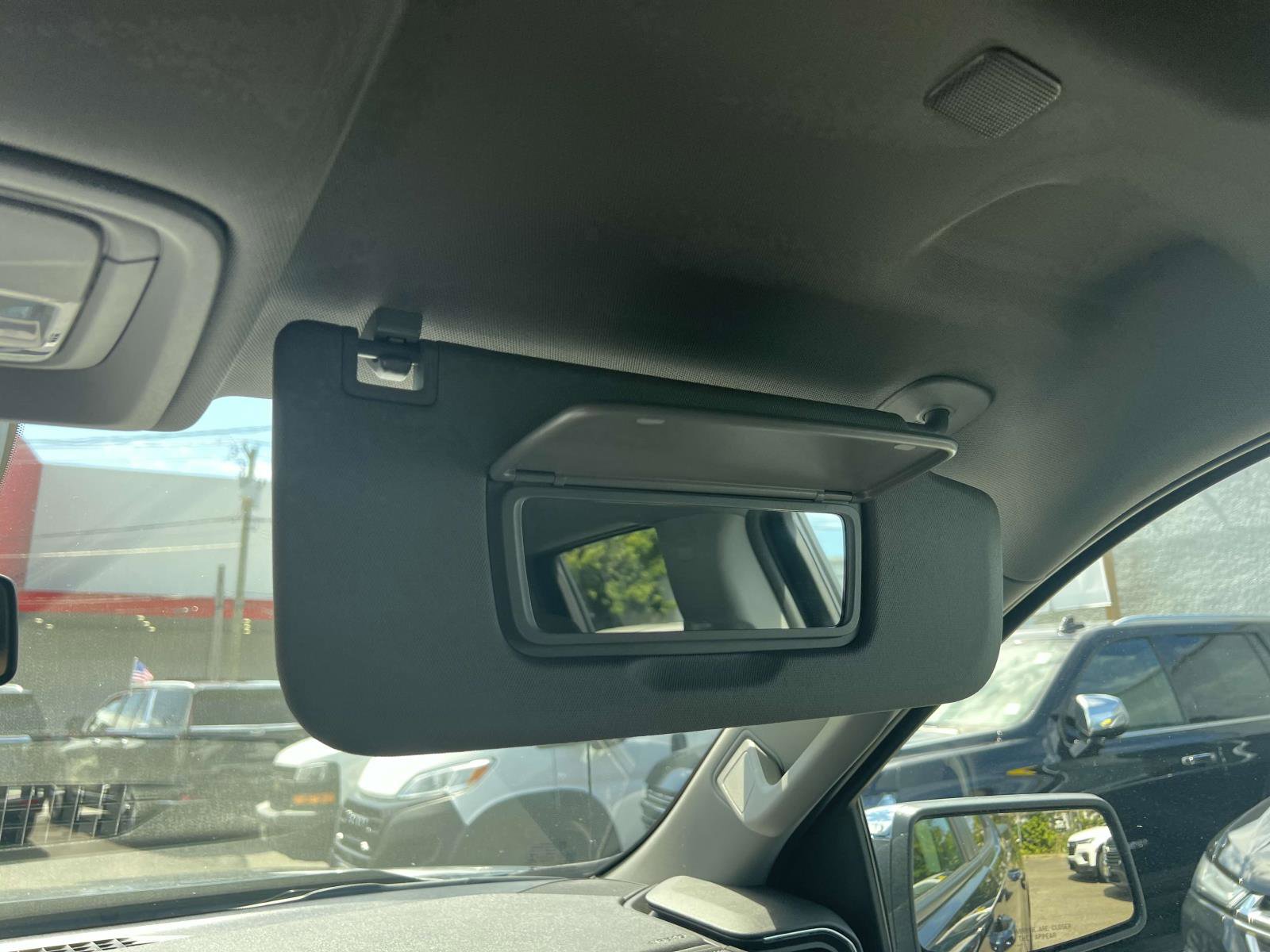 Used 2022 Chevrolet Silverado 1500 LT image 34