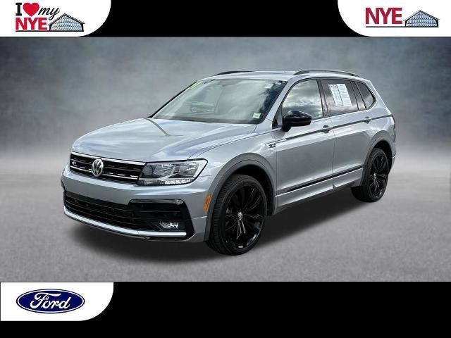 Used 2021 Volkswagen Tiguan SE R-Line w/ 3rd Row Seat Package AWD/4WD image 1
