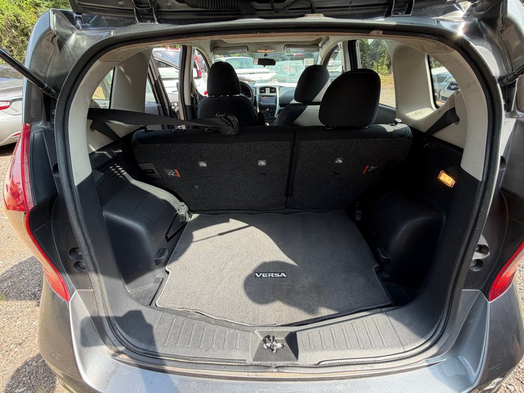 Used 2019 Nissan Versa Note SV FWD image 19