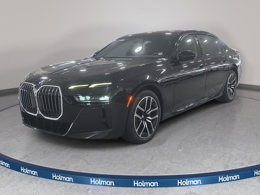 Certified 2023 BMW 760i xDrive AWD/4WD video 1