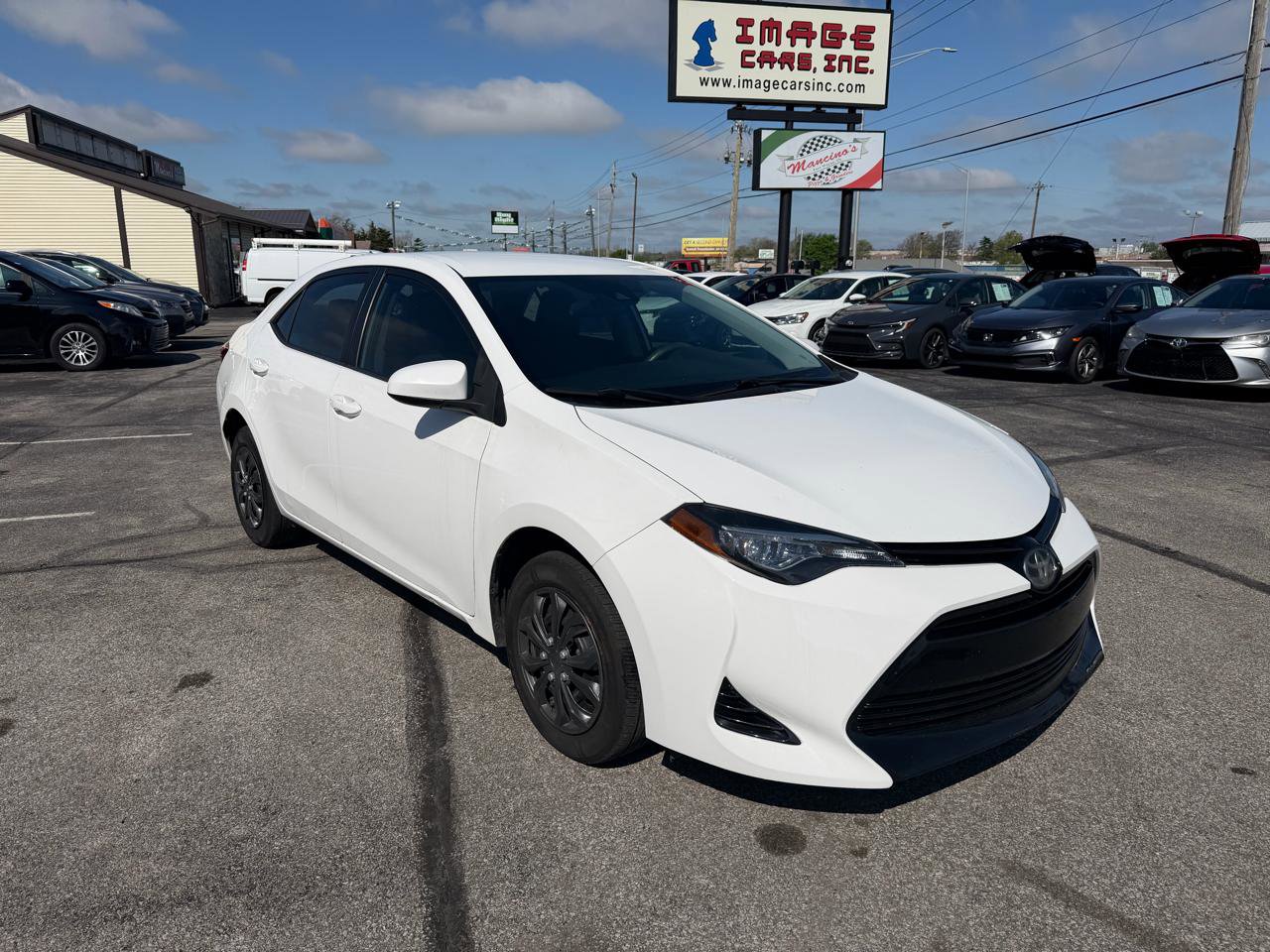 Used 2018 Toyota Corolla L FWD image 4