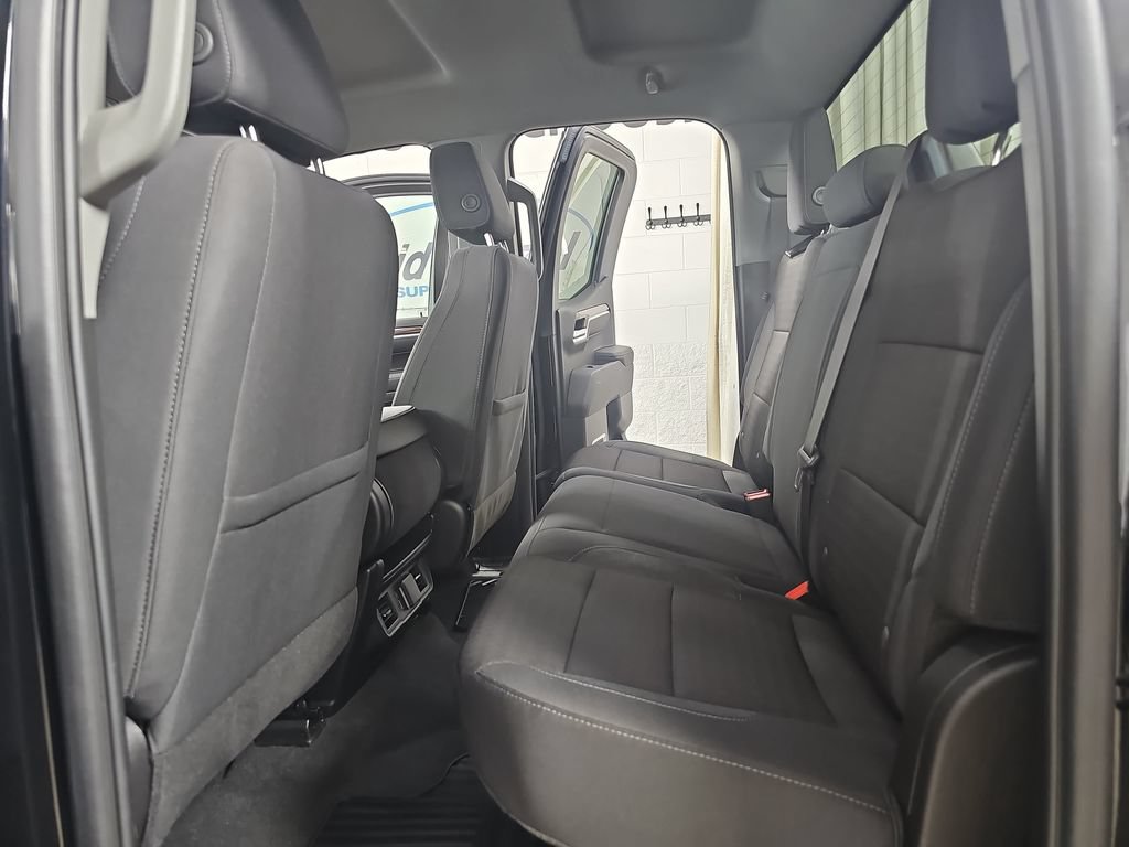 Certified 2024 Chevrolet Silverado 1500 LT AWD/4WD image 17
