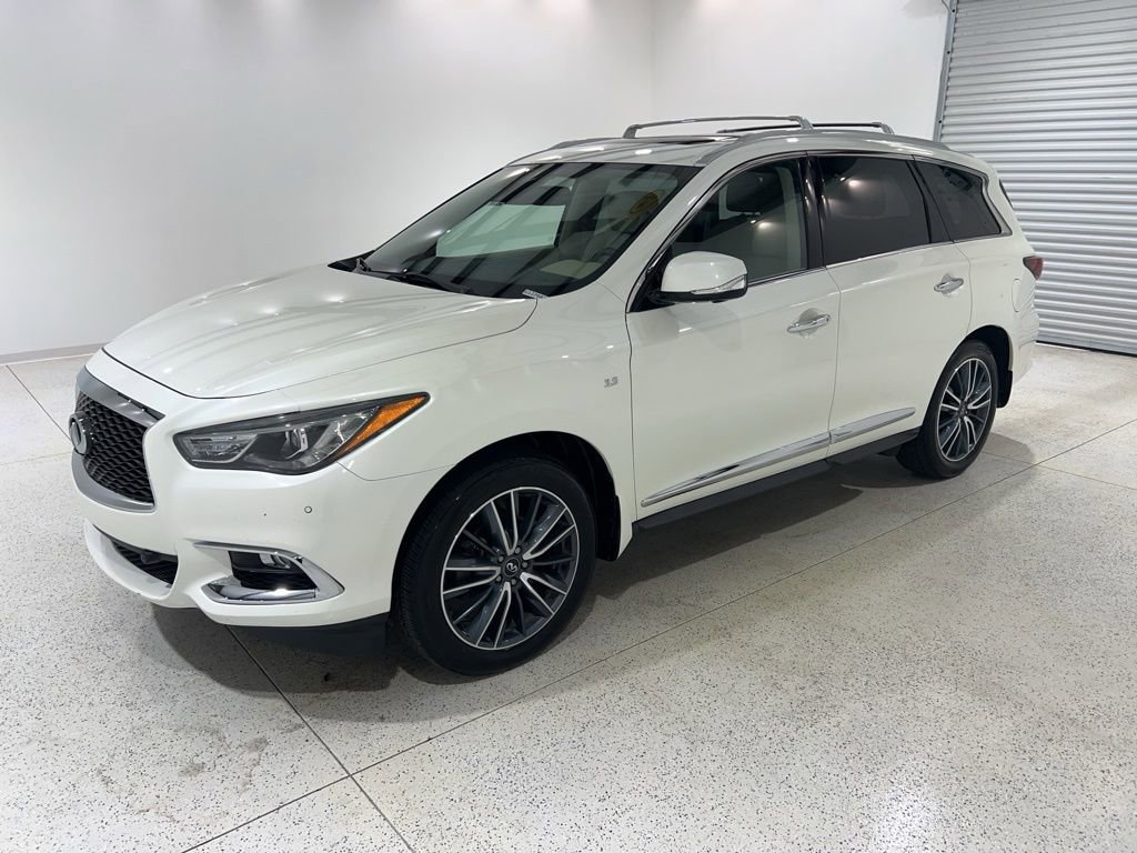 Used 2019 INFINITI QX60 Luxe w/ Sensory Package AWD/4WD image 1