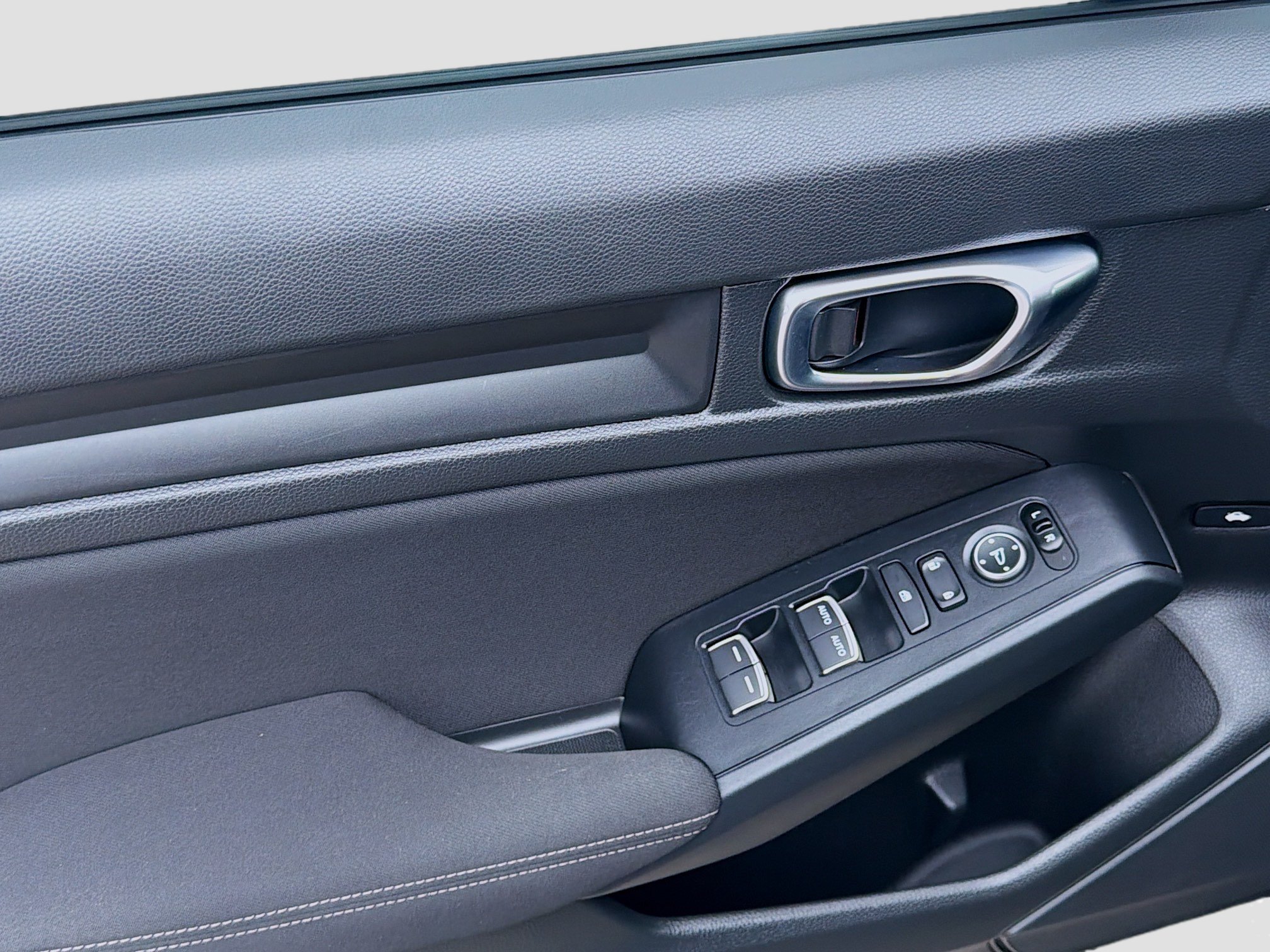 Certified 2025 Honda Civic Sport image 16