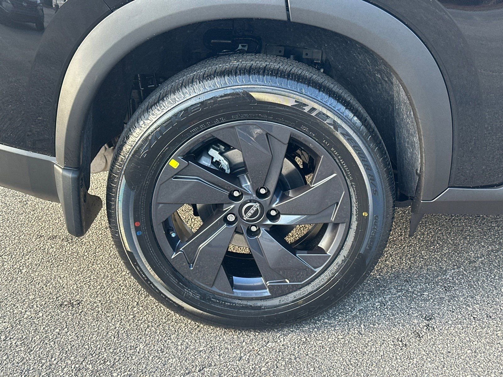 New 2026 Nissan Rogue SV FWD image 17