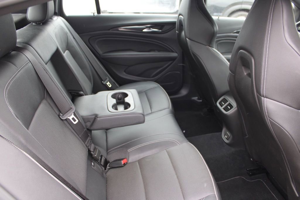 Used 2018 Buick Regal GS w/ Driver Confidence Package #2 image 22