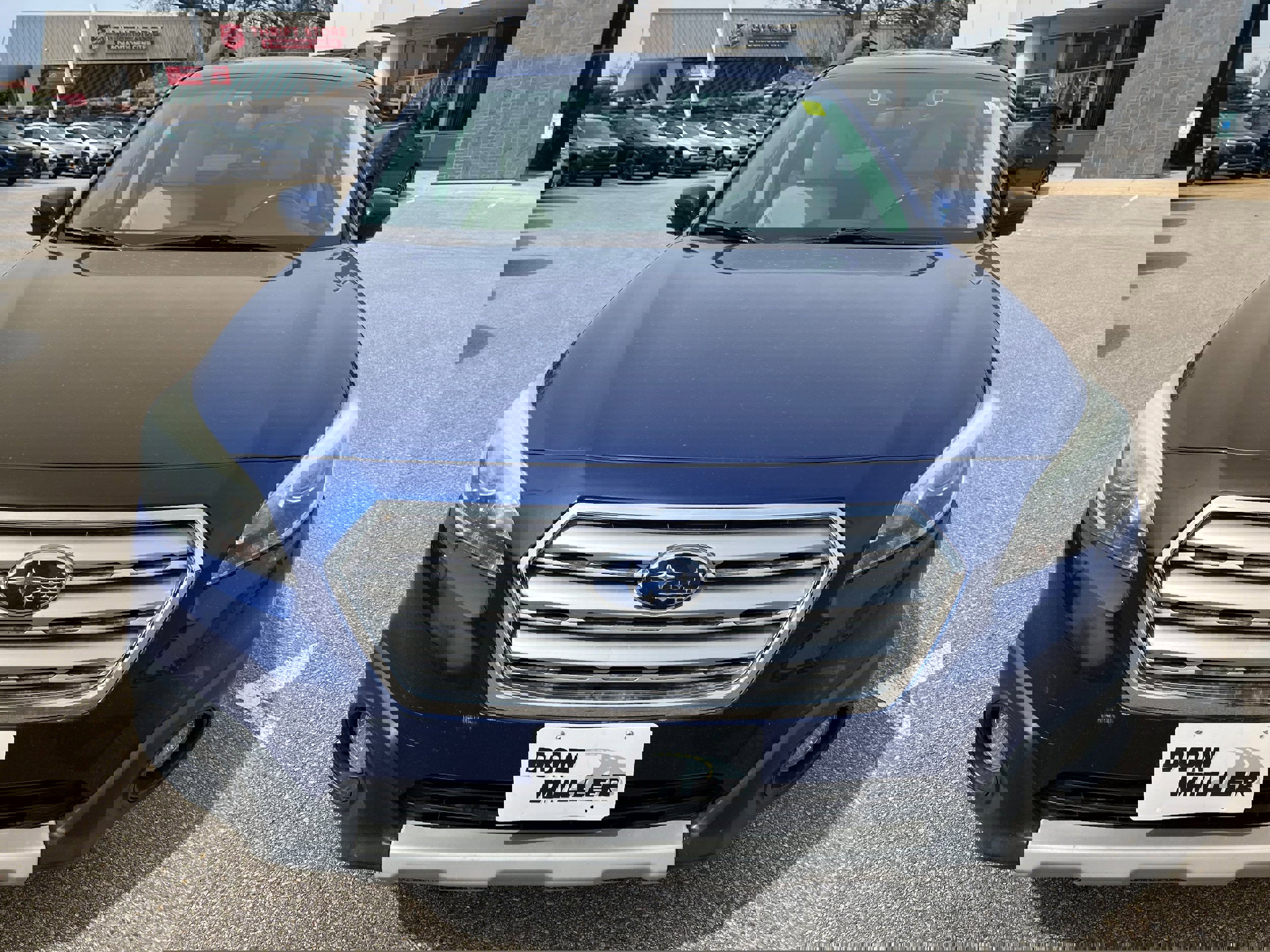 Used 2016 Subaru Outback 2.5i Limited image 2