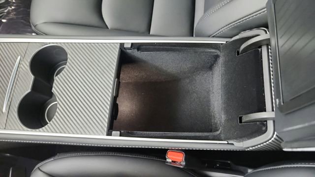 Used 2025 Tesla Model Y Performance AWD/4WD image 54