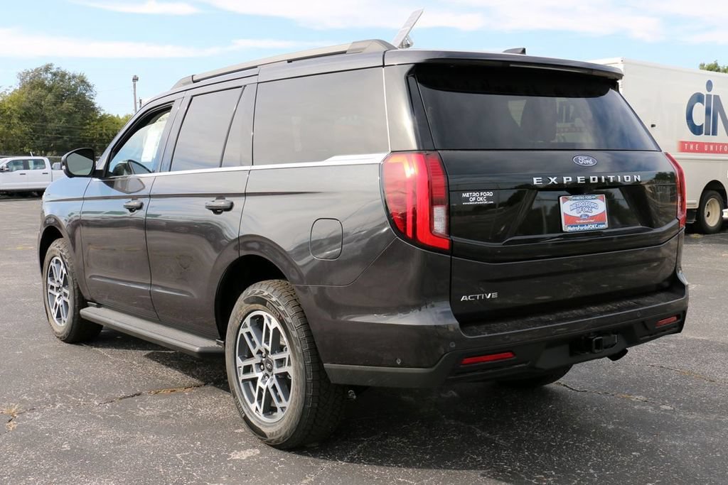 New 2025 Ford Expedition Active AWD/4WD image 7