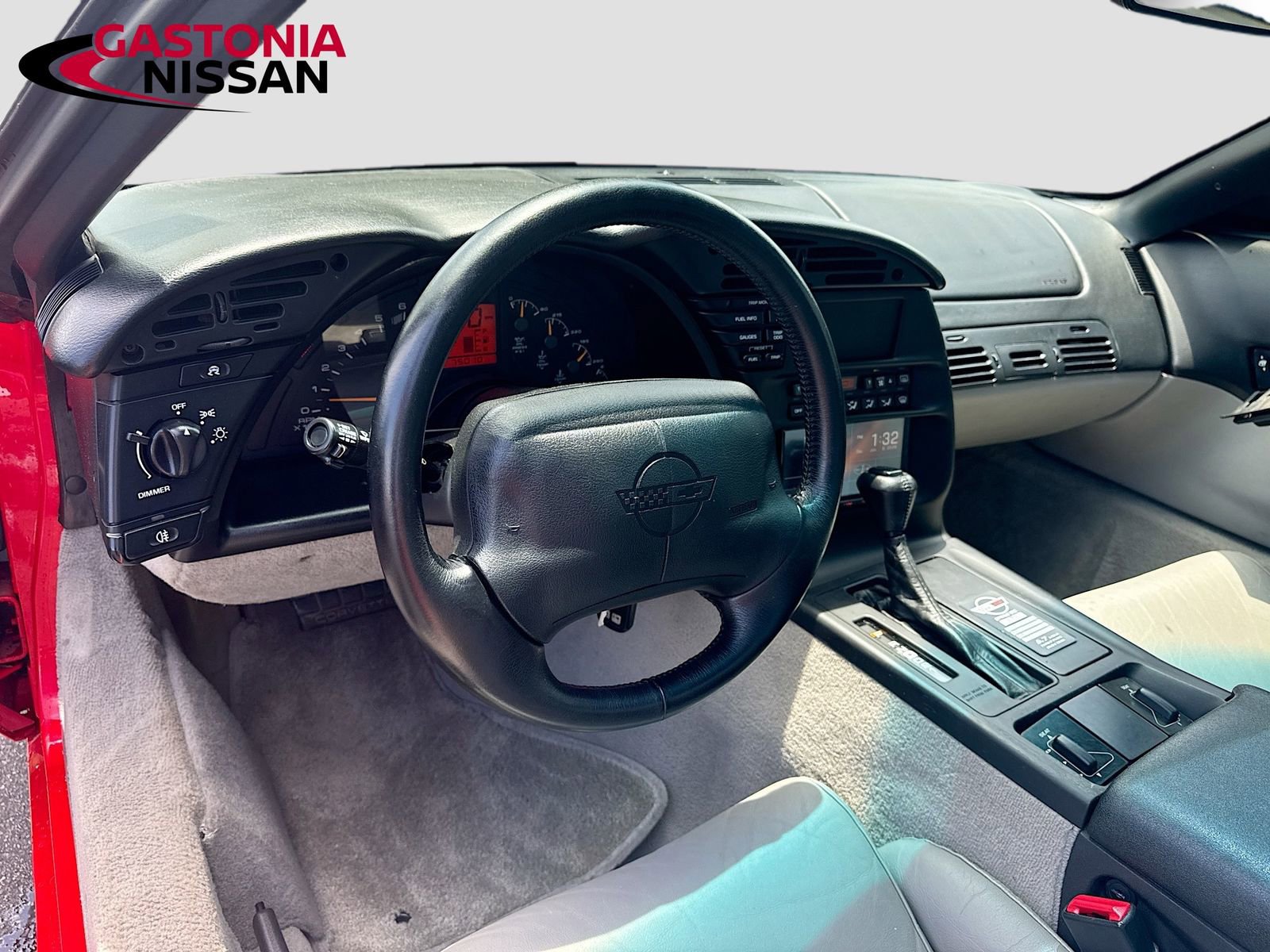 Used 1995 Chevrolet Corvette Coupe RWD image 11