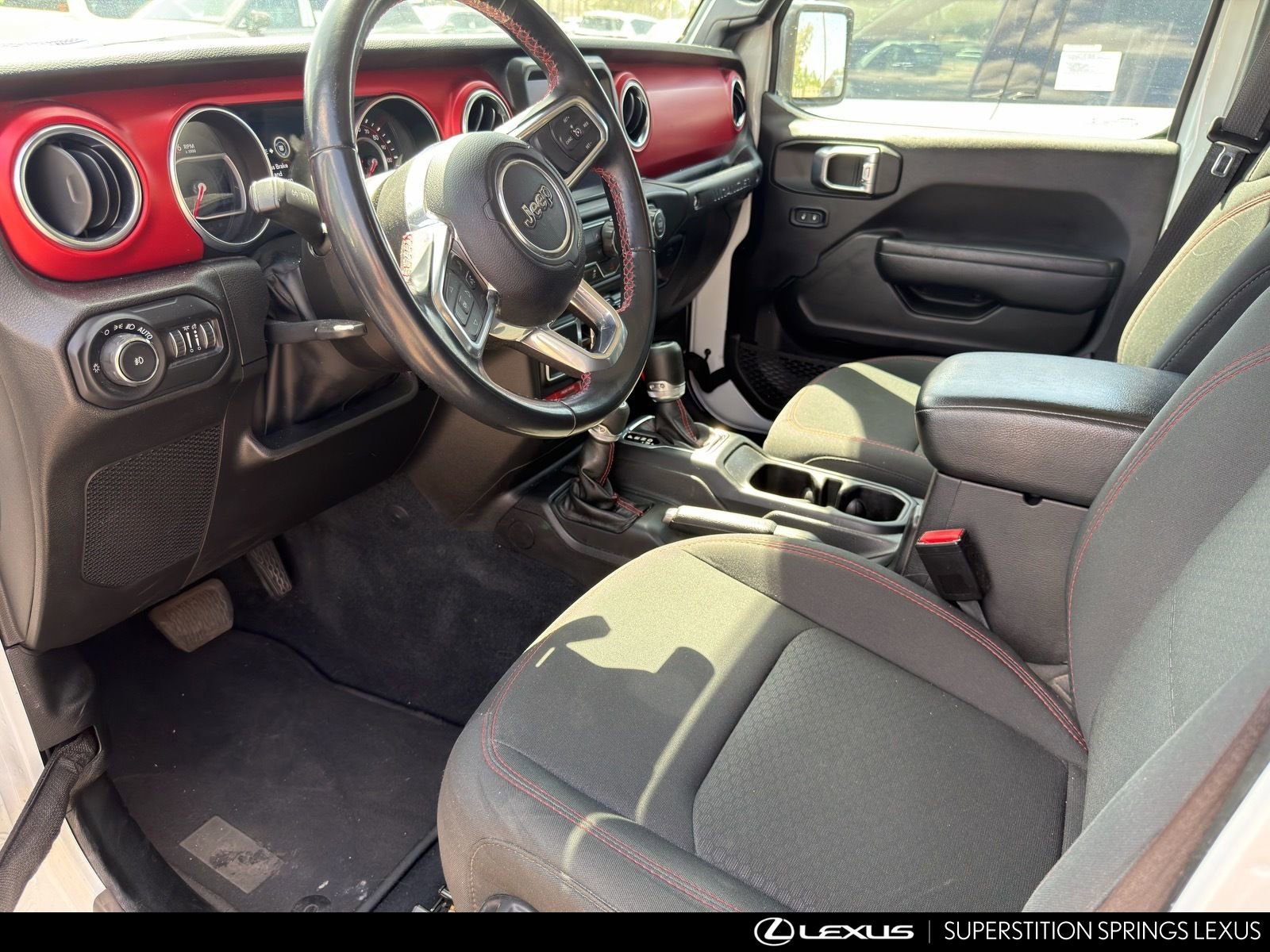 Used 2022 Jeep Wrangler Unlimited Rubicon AWD/4WD image 8