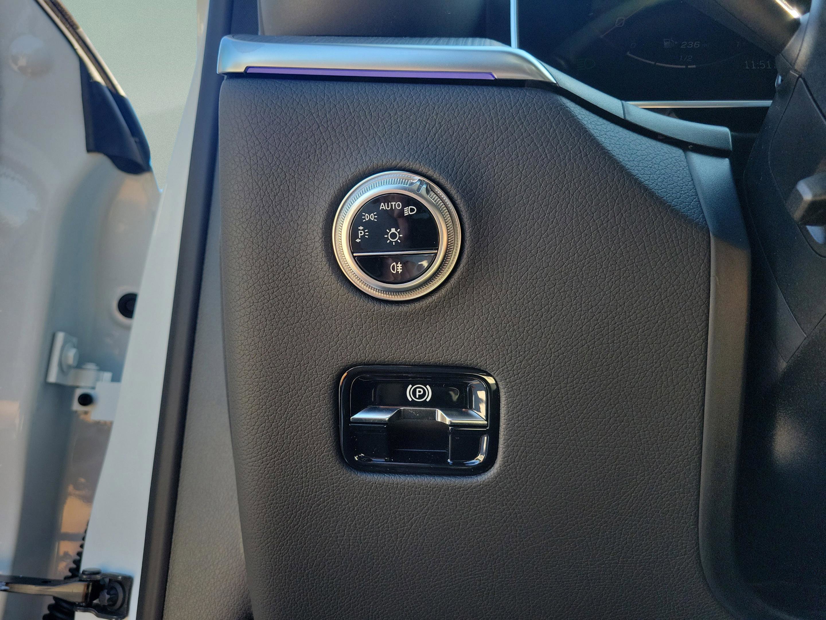 Certified 2026 Mercedes-Benz GLC 300 4MATIC image 26