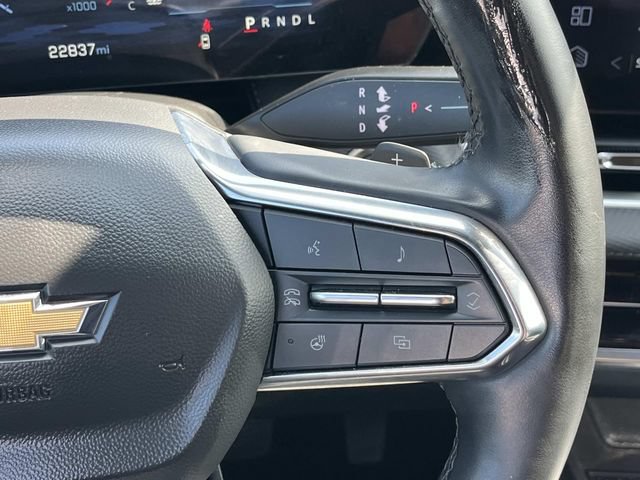 Used 2025 Chevrolet Equinox LT AWD/4WD image 16