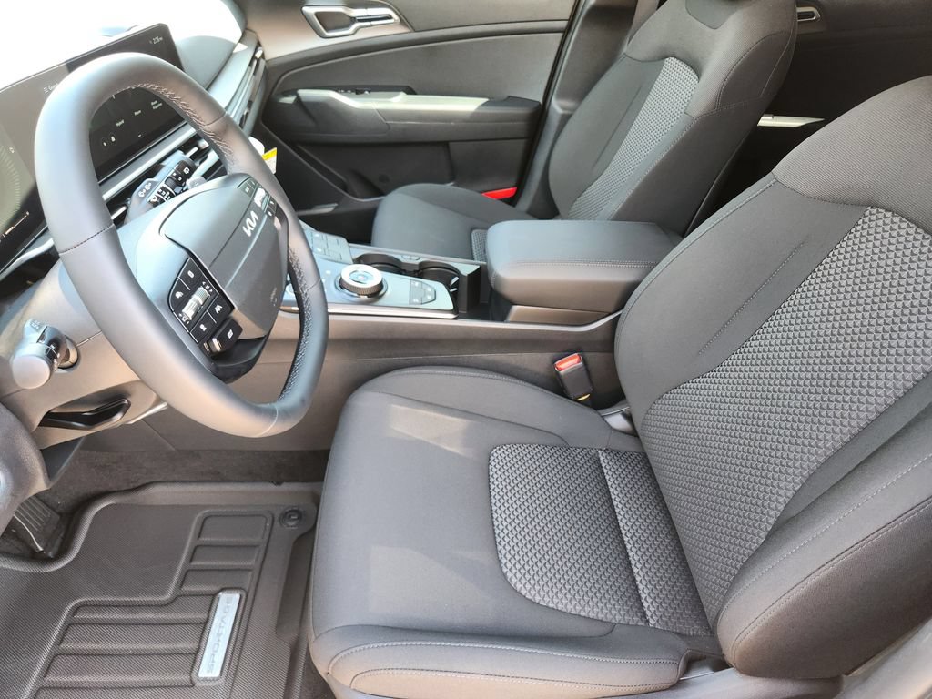 New 2027 Kia Sportage S FWD image 13