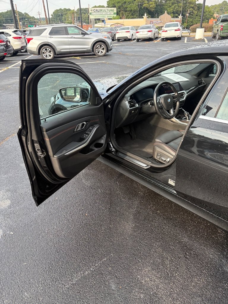 Used 2019 BMW 330i Sedan w/ Convenience Package RWD image 19