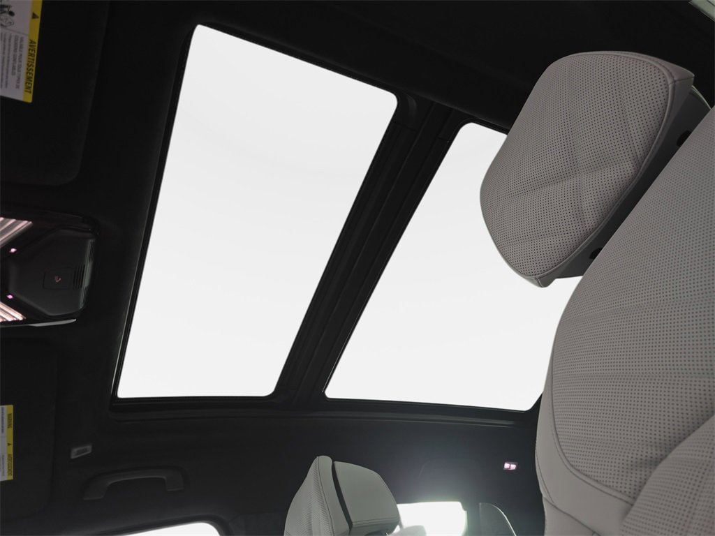 New 2026 BMW X5 M60i image 29