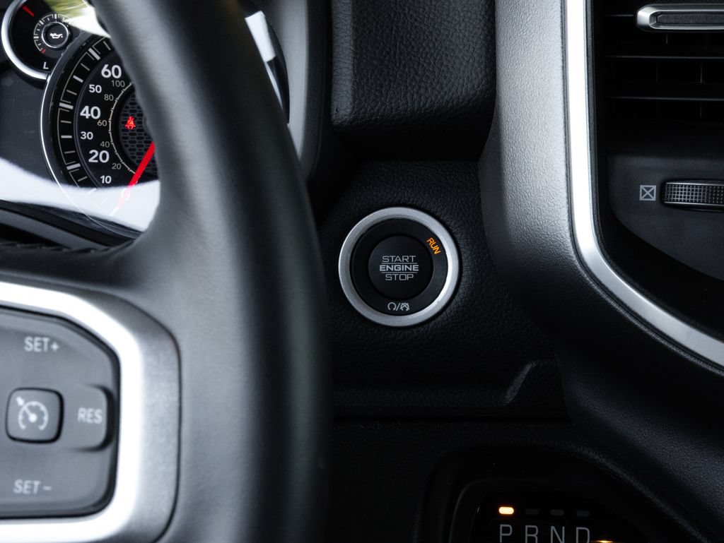 Used 2023 RAM 1500 Big Horn AWD/4WD image 18