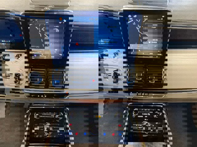 Used 2019 Lincoln Navigator Reserve image 23