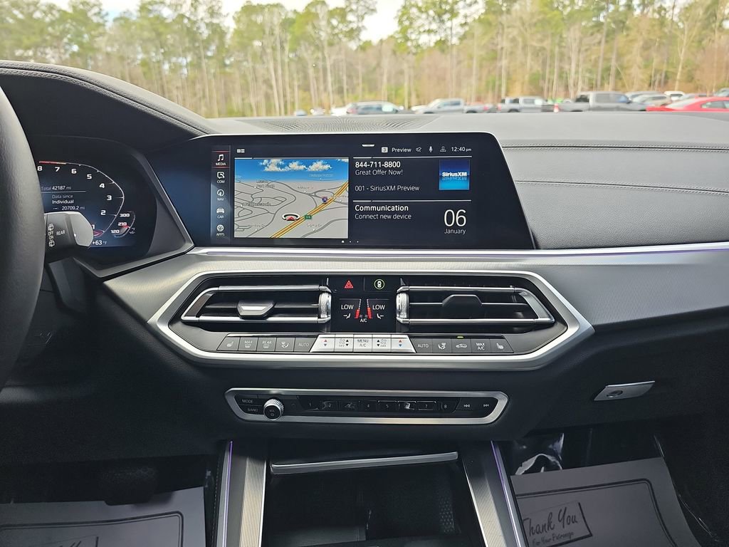 Used 2022 BMW X5 xDrive40i w/ Premium Package image 25