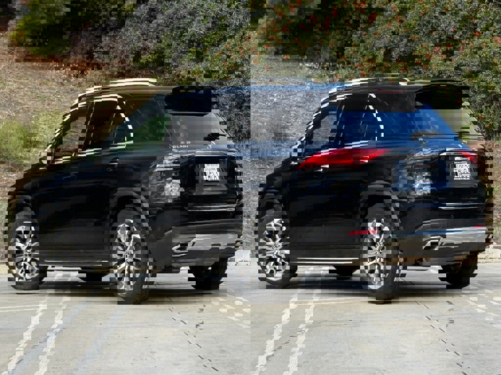 Used 2021 Mercedes-Benz GLE 350 image 2