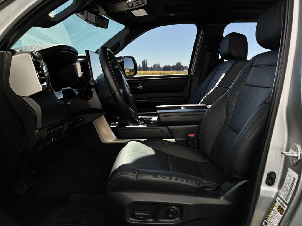 Certified 2025 Toyota Tundra Limited AWD/4WD image 9