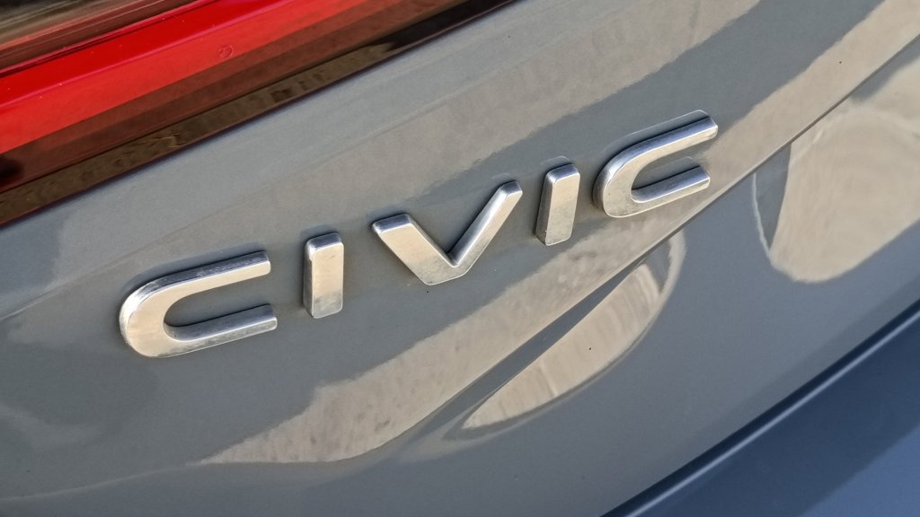 Used 2024 Honda Civic Sport image 10