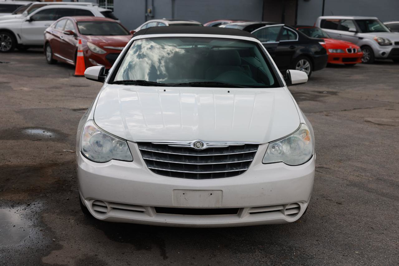 Used 2008 Chrysler Sebring Touring image 19