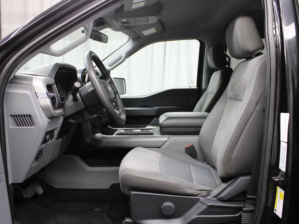 Used 2022 Ford F150 XLT image 9