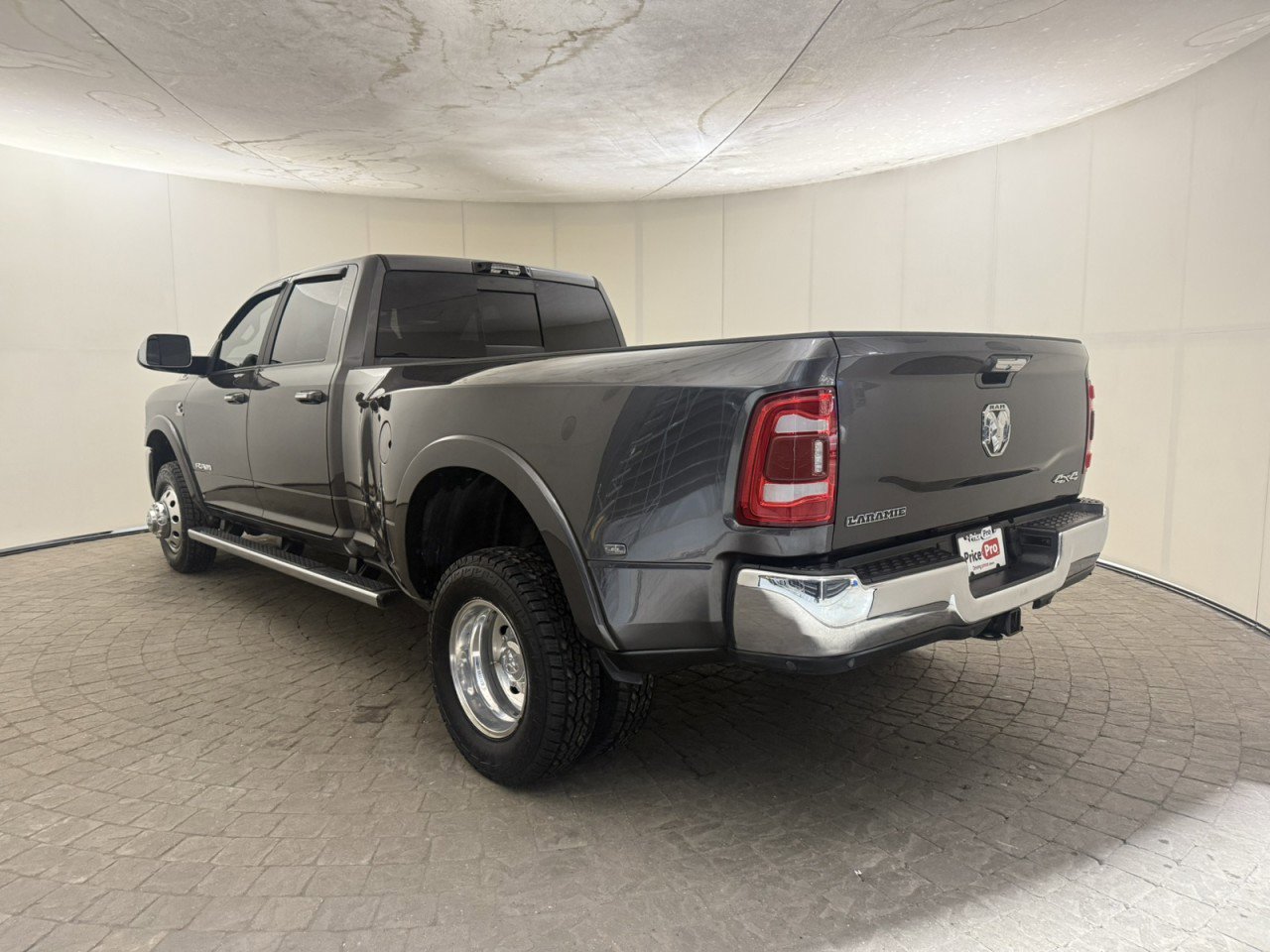 Used 2022 RAM 3500 Laramie image 6