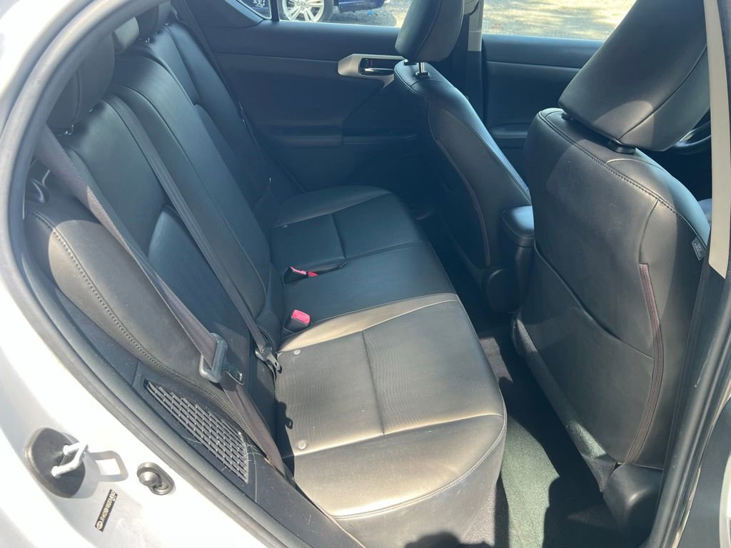 Used 2011 Lexus CT 200h Premium w/ Premium Audio Pkg FWD image 18