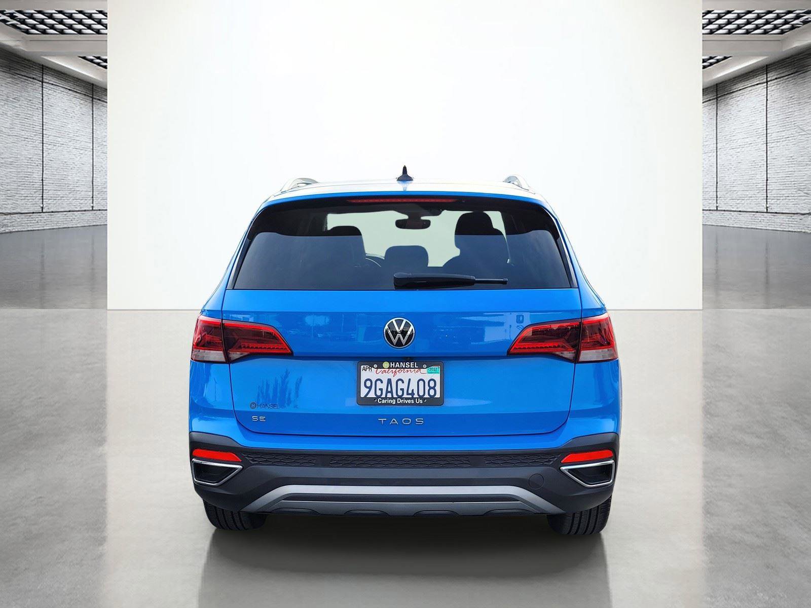 Certified 2023 Volkswagen Taos SE w/ Panoramic Sunroof Package FWD image 8