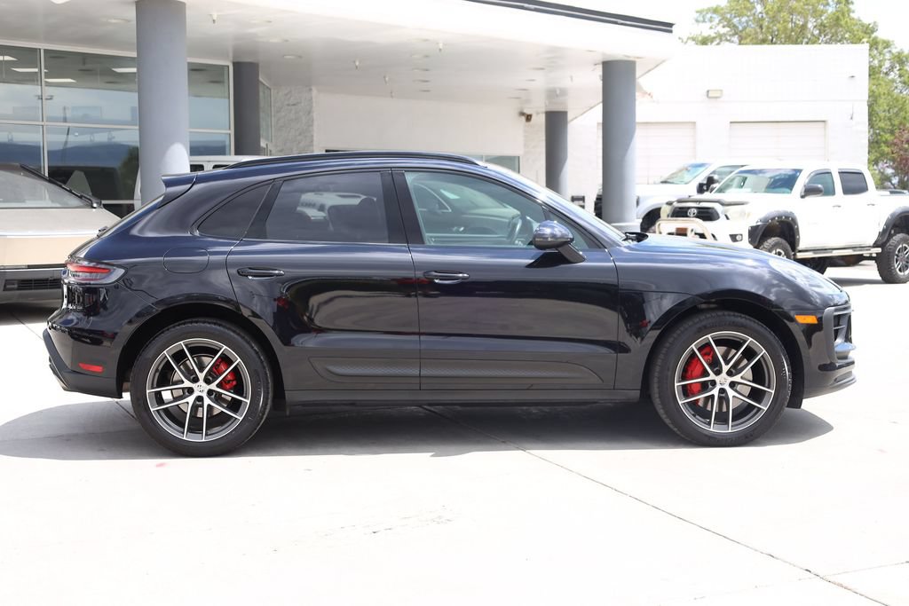 Used 2022 Porsche Macan S w/ Premium Package Plus AWD/4WD image 7