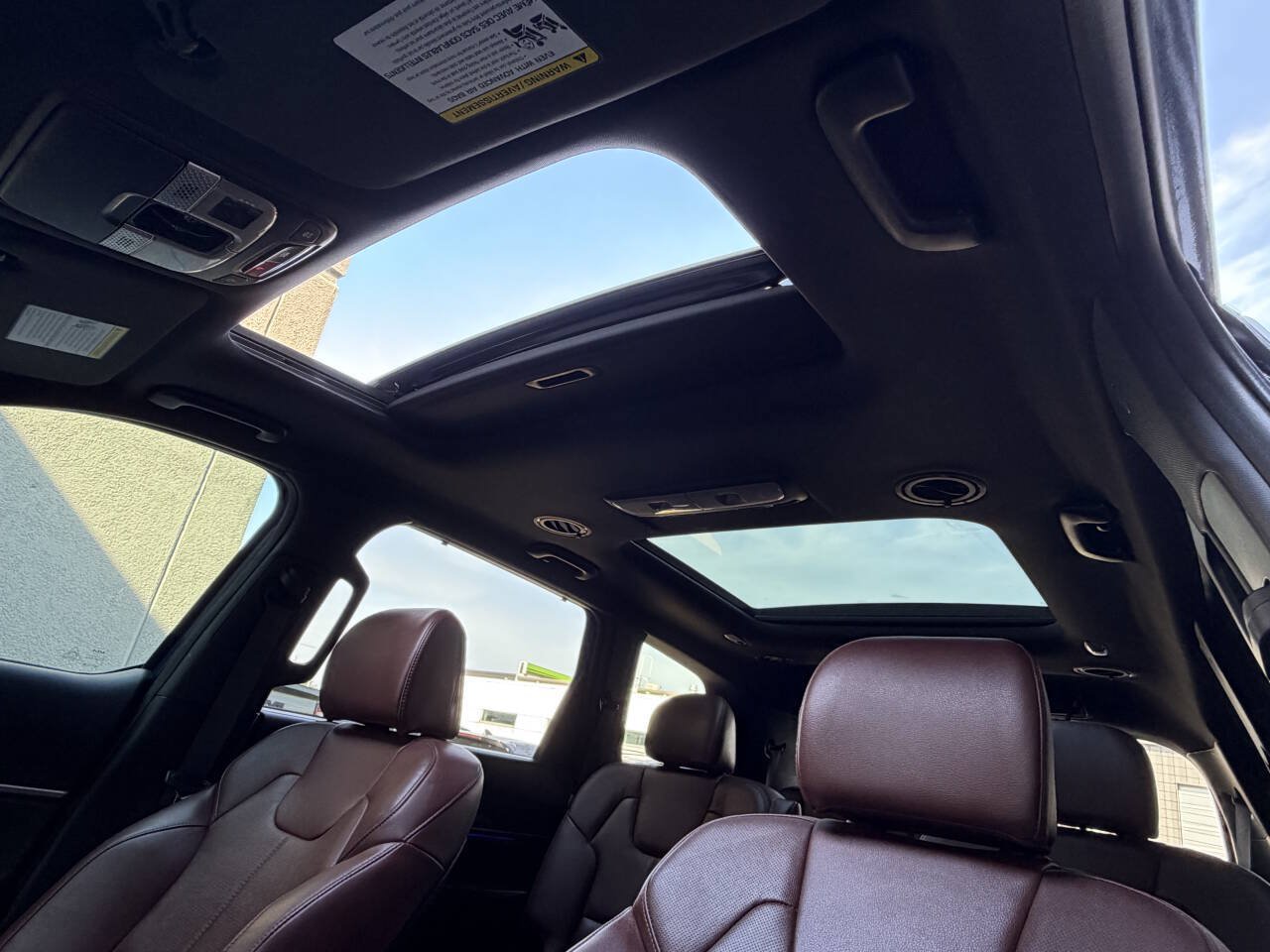 Used 2024 Kia Telluride SX AWD/4WD image 17