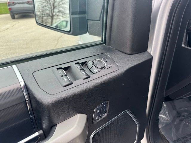 Used 2018 Ford F150 Lariat w/ Equipment Group 502A Luxury image 10
