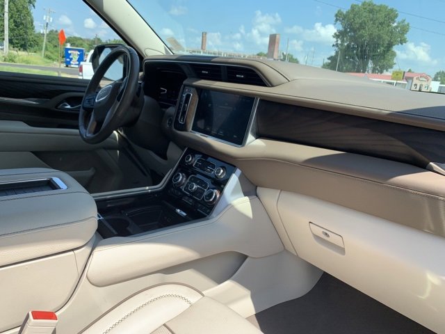 Used 2023 GMC Yukon Denali image 14