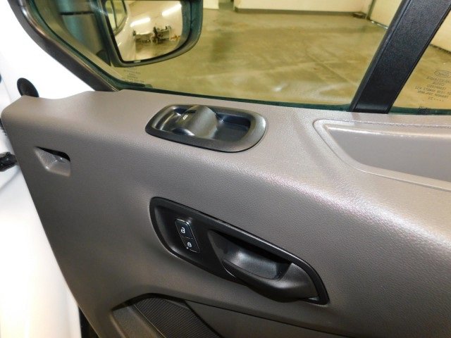 Used 2022 Ford E-Transit Low Roof w/ Load Area Protection Package image 23