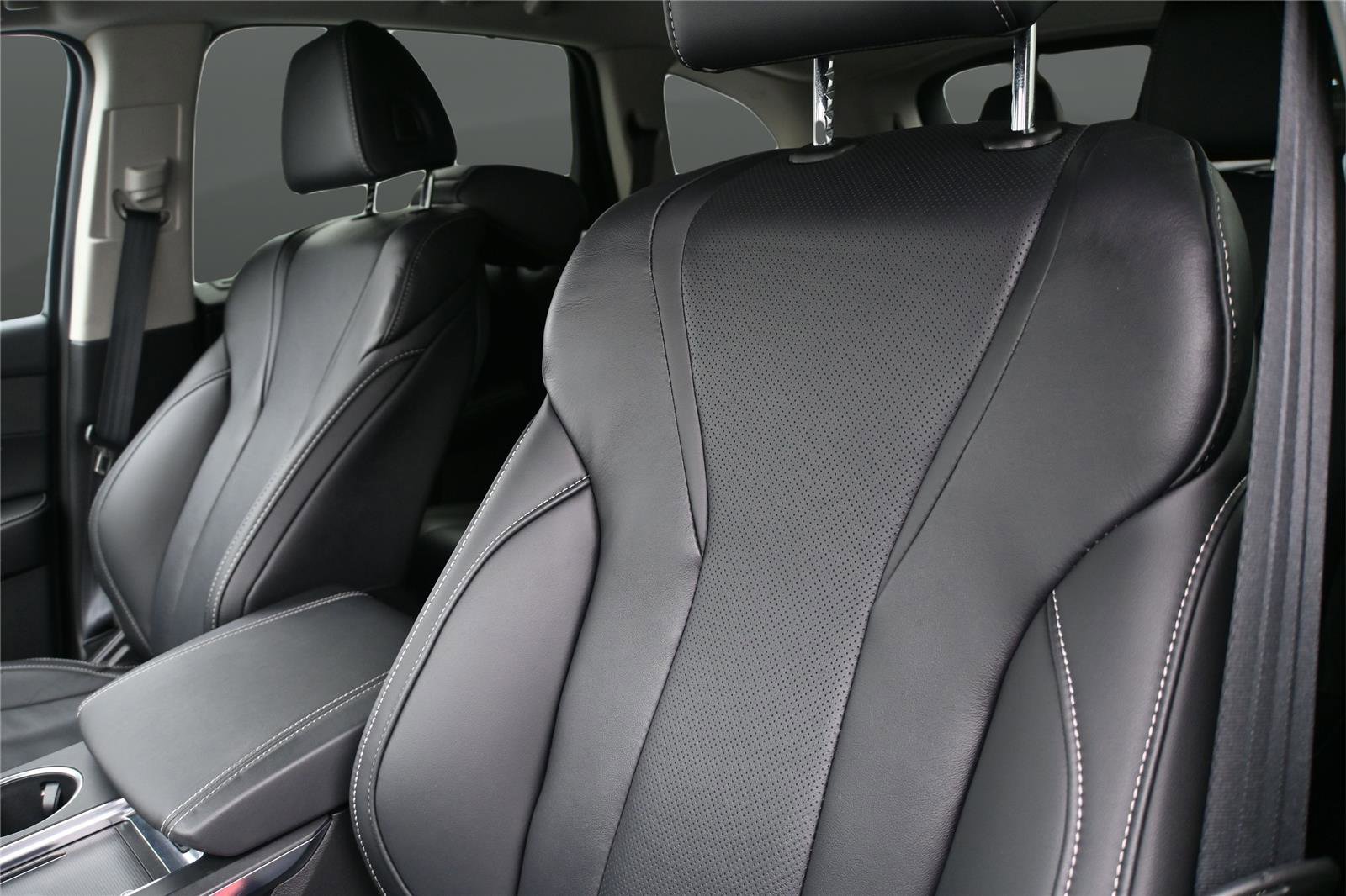 Certified 2024 Acura MDX SH-AWD w/ Technology Package image 23