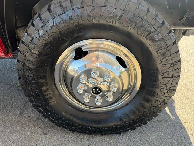 Used 2018 RAM 3500 Tradesman w/ Chrome Appearance Group AWD/4WD image 46