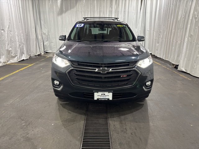 Used 2019 Chevrolet Traverse RS w/ LPO, 'HIT The Road' Package image 8